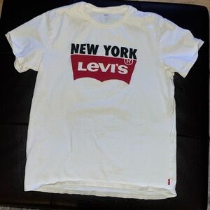 Levi’s Tee Shirt